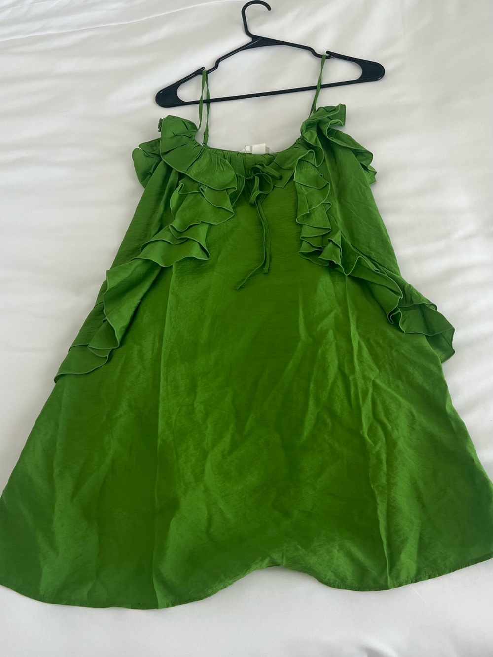 H&M Green Ruffle Spaghetti-Strap Dress - Picture 2 of 8